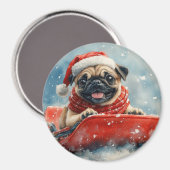 雪のクリスマスを過ごすソリのパグ犬 マグネット (正面/裏面)