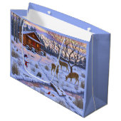 雪のクリスマスシーンで冬のキャビン鹿 ラージペーパーバッグ (正面アングル)