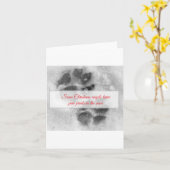 雪のクリスマスデコレーションで犬のポープリント。 カード (黄色い花)