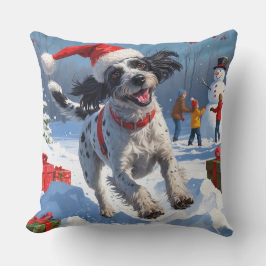 雪のクリスマスハットで金髪のポインティンググリフォン クッション (正面)