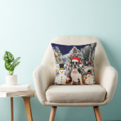 雪のクリスマスハットライトでボストンテリア犬 クッション (椅子)