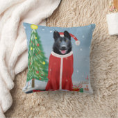 雪のクリスマスプレゼントに黒いドイツの羊飼い犬 クッション (ブランケット)