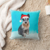 雪のクリスマスホリデーにミニチュアシュナウツァードッグ クッション (ブランケット)