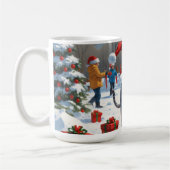 雪のクリスマス帽子を被ったスフィンクス猫が走る コーヒーマグカップ (左)