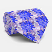 雪のショッキングな青いネクタイの栄光 ネクタイ (ロール)