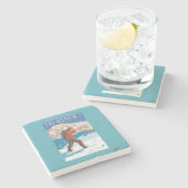 雪のスキー-アイダホ--を運んでいるスキーヤー ストーンコースター (横)