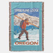 雪のスキー-樹木限界線ロッジ--を運んでいるスキーヤーまたは スローブランケット (正面縦)