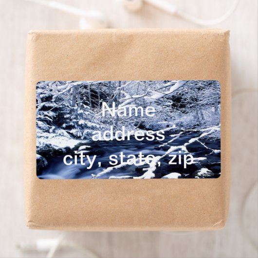 雪のストリーム –  ラベル (インサイチュ)