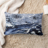 雪のストリーム –  ランバークッション (ブランケット)