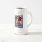 雪のドイツのシェパードの調査そして救助 ビールジョッキ (正面右)