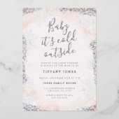 雪のベビー外は寒いベビーシャワー 箔招待状 (正面)