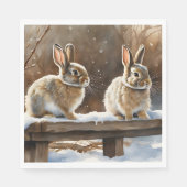 雪のベンチにかわいいウサギが2匹 スタンダードランチョンナプキン (正面)