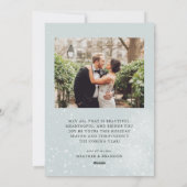 雪のホリデー新婚夫婦アーチ写真クリスマス シーズンカード (裏面)