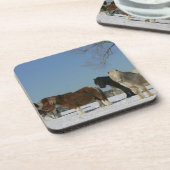 雪のミニチュア馬のグループ コースター (左側)