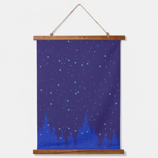 雪のモノクロブルークリスマスシーン 吊り下げ型タペストリー (正面)