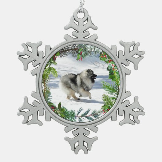 雪のランニングクリスマスの装飾のケーズ スノーフレークピューターオーナメント (正面)