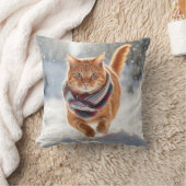 雪のランニング中のジンジャーキャット クッション (ブランケット)