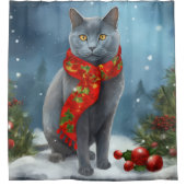 雪のロシアのクリスマスに青い猫 シャワーカーテン (正面)