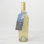 雪のローンパインの山のキャップ ボトルネックタグ (アングル)