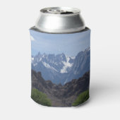 雪のローンパインの山のキャップ 缶クーラー (缶裏面)