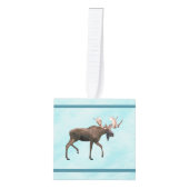 雪の上で牛のムース キューブオーナメント (正面)