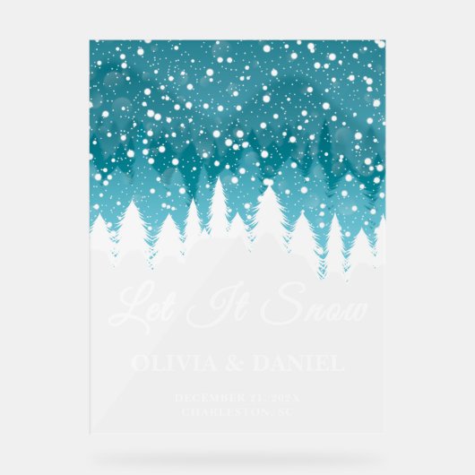 雪の上にオーバーレイ冬のウェディングウェルカムフロステッド アクリルサイン (正面)