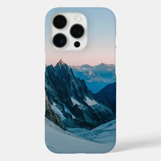 雪の上に覆われた山 Case-Mate iPhoneケース (裏面)