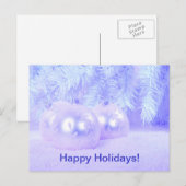 雪の上に青いクリスマスボール（背景が青） シーズンポストカード (正面/裏面)