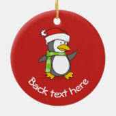 雪の上のクリスマスペンギン歩く セラミックオーナメント (裏面)