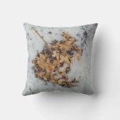 雪の上のホルテンシアの花 クッション (裏面)