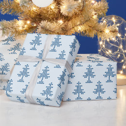 雪の上の青いクリスマスツリー ラッピングペーパー