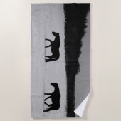 雪の上の馬 ビーチタオル (正面)