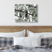 雪の下で松の木の冬の写真 キャンバスプリント (インサイチュ (寝室))