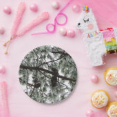 雪の下で松の木の冬の写真 ペーパープレート (パーティー)