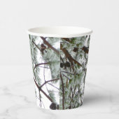 雪の下で松の木の冬の写真 紙コップ (右)