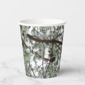 雪の下で松の木の冬の写真 紙コップ (正面)