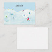 雪の丘の小さなスキーヤーパーソナライズされた ノートカード (正面/裏面)