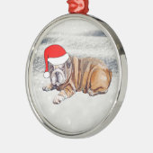 雪の中でかわいいブルドッグの子犬 メタルオーナメント (左)