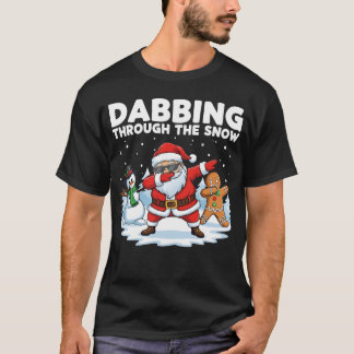 雪の中でのダブ Tシャツ