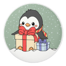 雪の中でクリスマスプレゼントを贈る可愛いペンギン