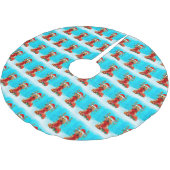 雪の中でコッカースパニエル犬とクリスマスプレゼント ブラッシュドポリエステルツリースカート (アングル)