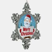 雪の中でサンタ・メリー・クリスマスのサイン スノーフレークピューターオーナメント (左)