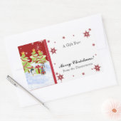 雪の中で冬のワクワクするペンギンベビー 長方形シール (封筒)