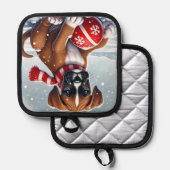 雪の中で愛らしいボクサーの子犬 鍋敷き (正面/裏面)