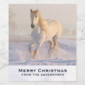 雪の中で美しい白い馬のギャロピングクリスマス ワインラベル (シングルラベル)