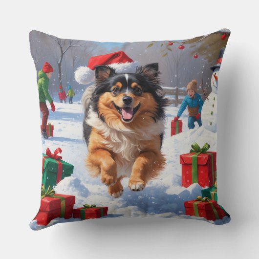 雪の中で走Keeshond Dog Hatとクリスマスハット クッション (裏面)