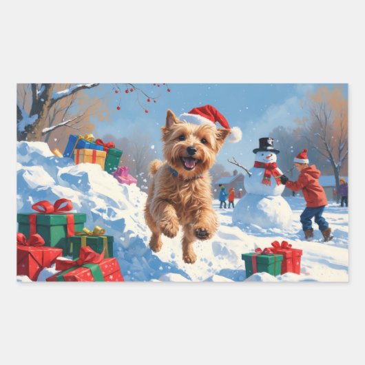 雪の中で走Wheaten Terrier Hatとクリスマスハット 長方形シール (正面)