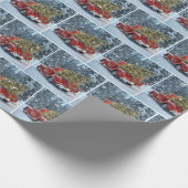 雪の中にクリスマスツリーを持つ赤いレトロトラック ラッピングペーパー (角)