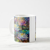 雪の中に咲く上品な蓮の花 コーヒーマグカップ (正面左)