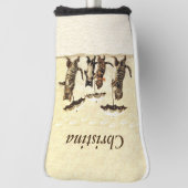 雪の中に猫が二匹、子猫の傘を持って ゴルフヘッドカバー (回転90)